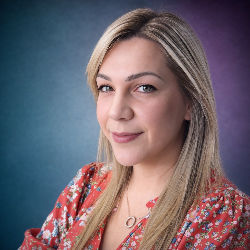 Dr Karolin De Sousa